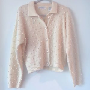 Winter Pearl Sweater size L. Ivory/Off White.